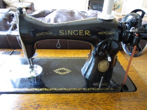 1952 Singer 15-90 "Stacy Mae"